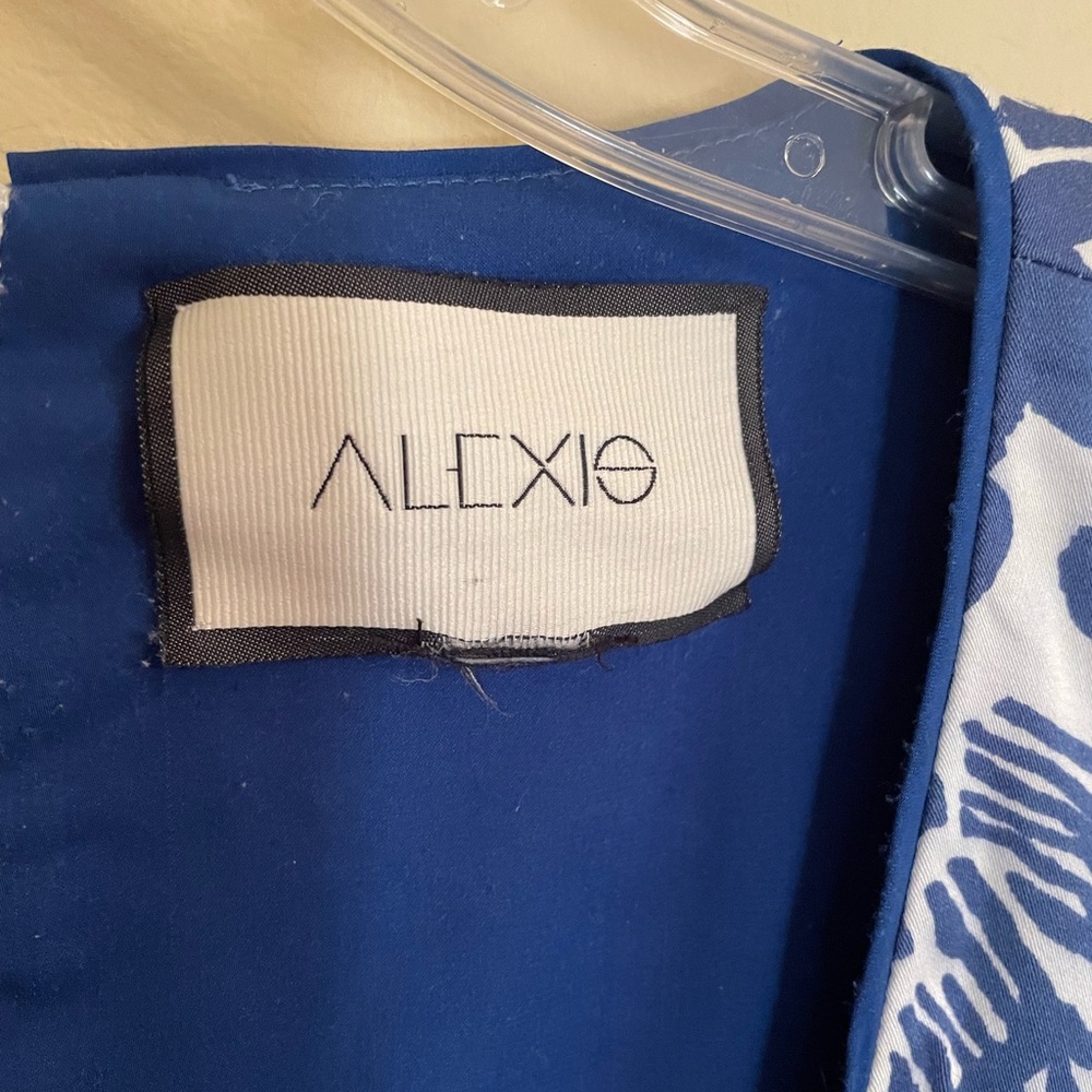 Alexis BERENNA Sweetheart Neckline Tropical Dress - Picture 5 of 10